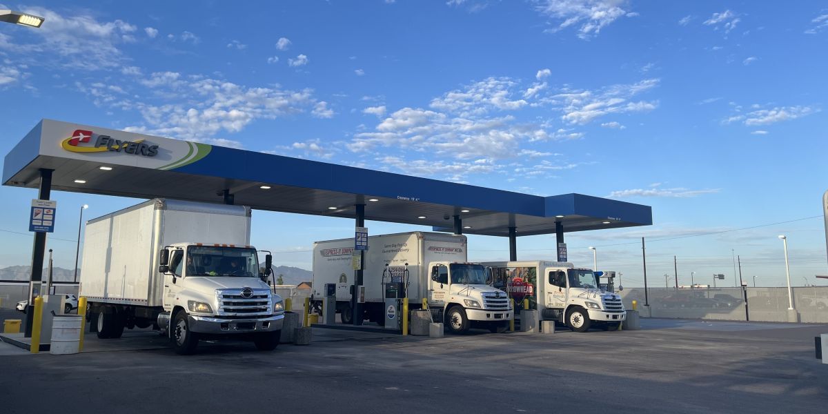 Commercial fleet fueling in Phoenix, AZ - 4333 W. Glenrosa Ave